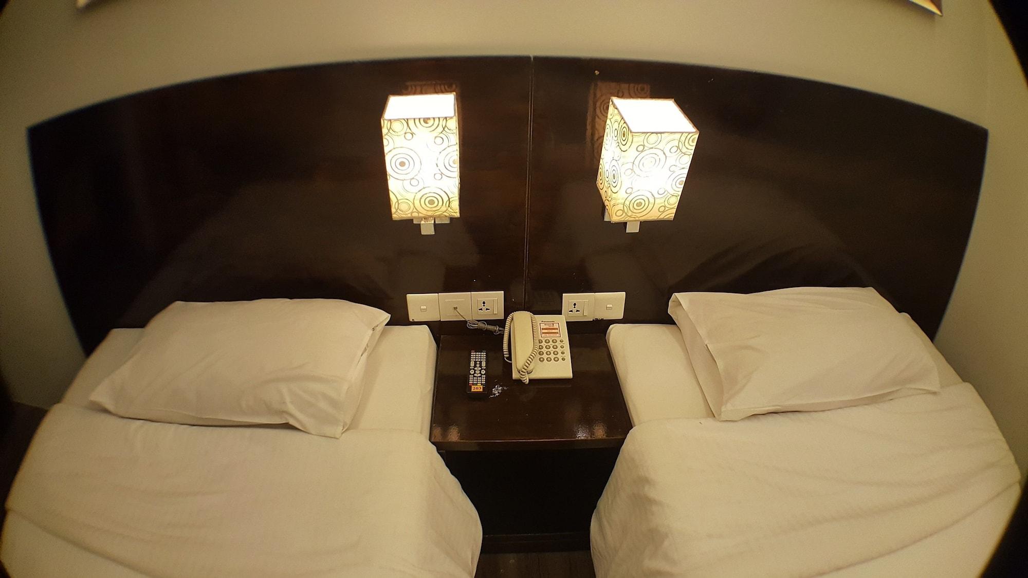 Super 8 Hotel @ Georgetown Экстерьер фото