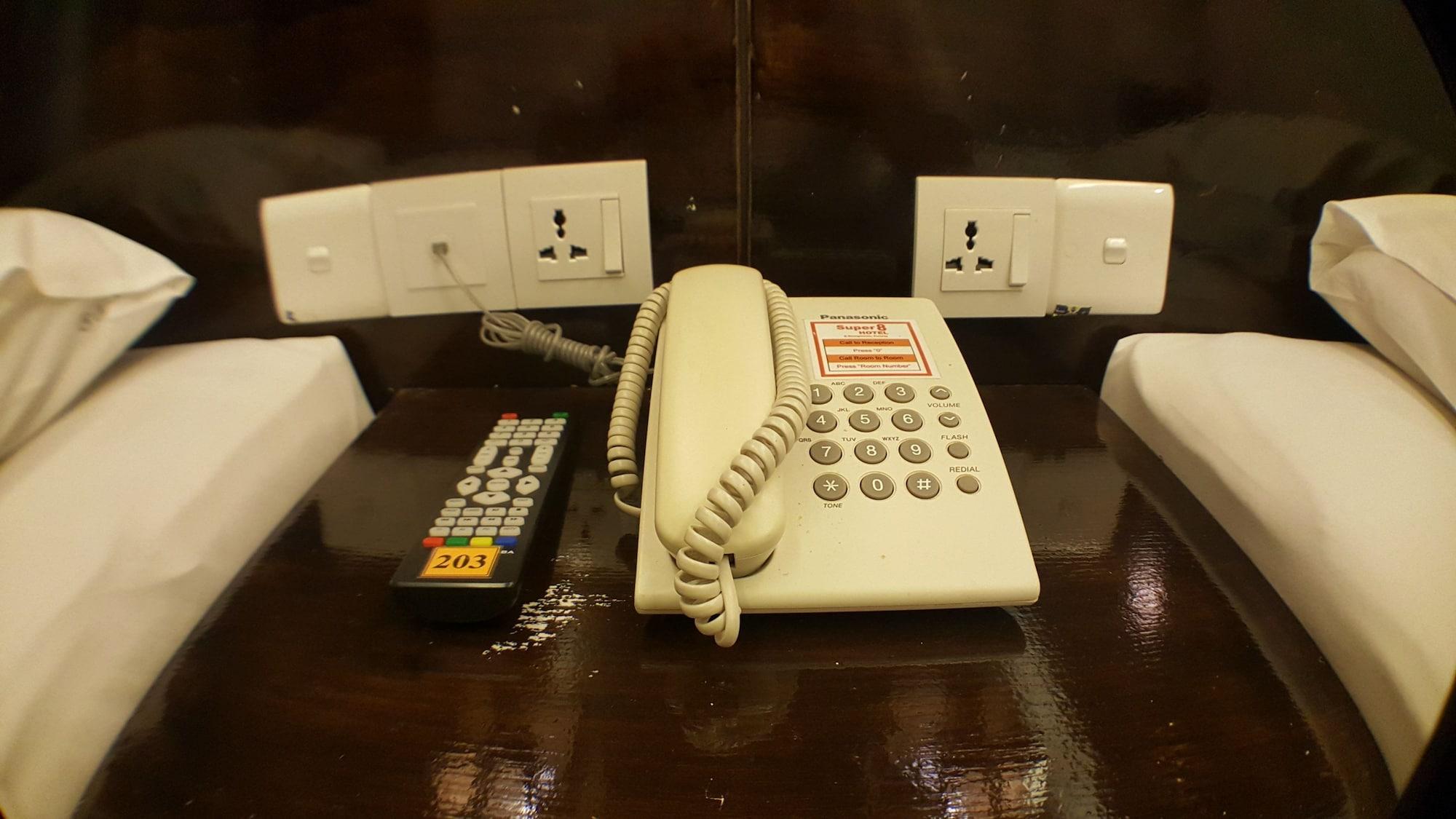 Super 8 Hotel @ Georgetown Экстерьер фото