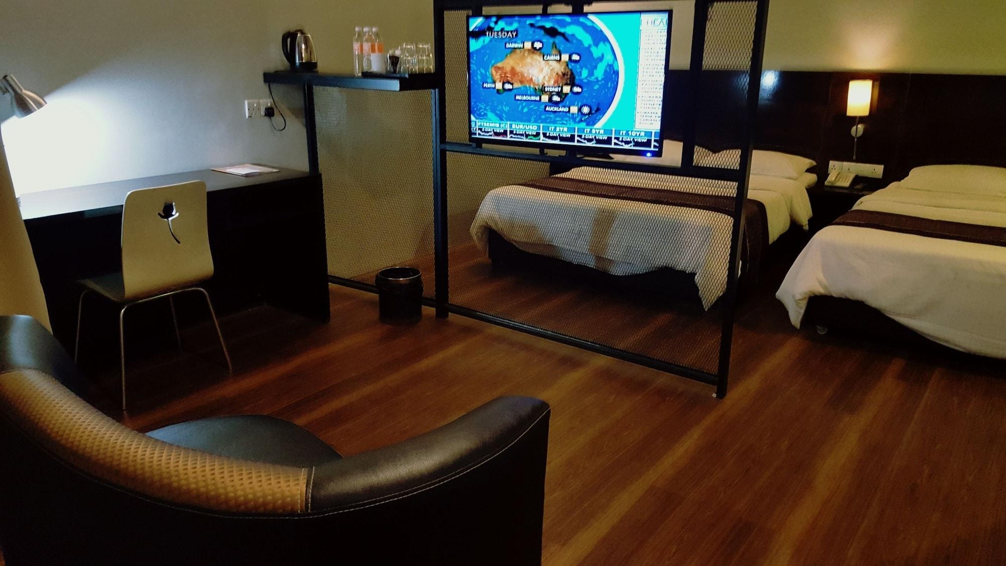 Super 8 Hotel @ Georgetown Экстерьер фото