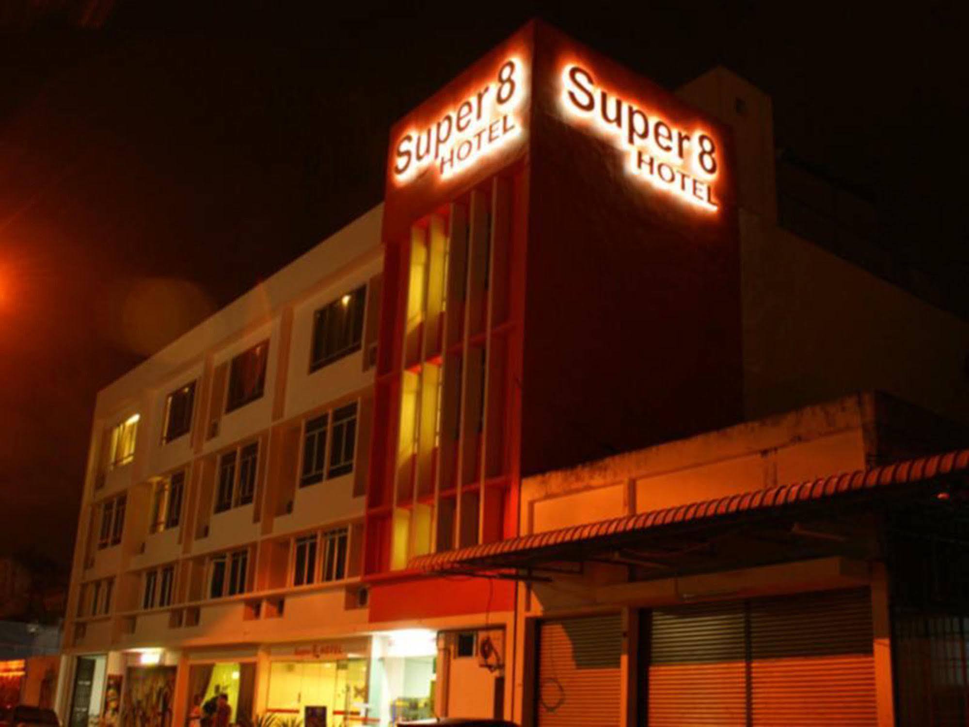 Super 8 Hotel @ Georgetown Экстерьер фото